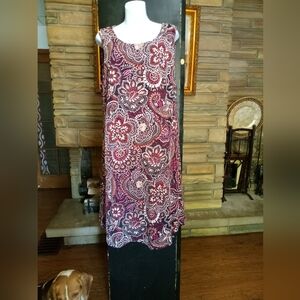 🛍️ BUNDLE ONLY 🛍️Ronni Nicole Burgundy and White Floral Midi Dress